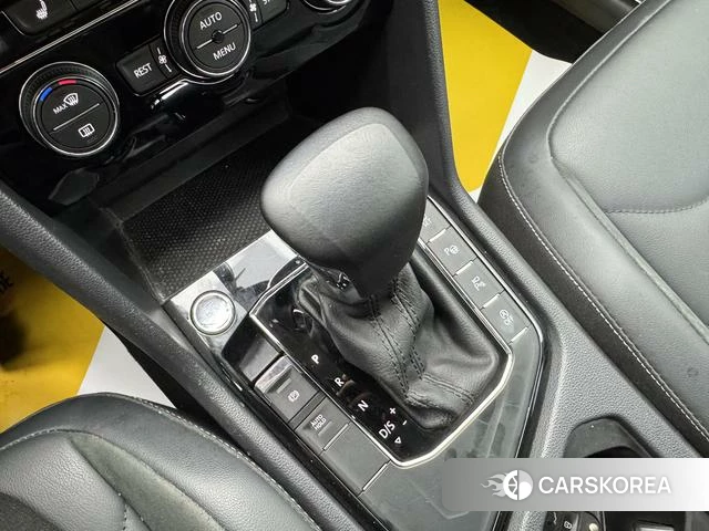 Volkswagen Tiguan L id 4300748 из Китая 22