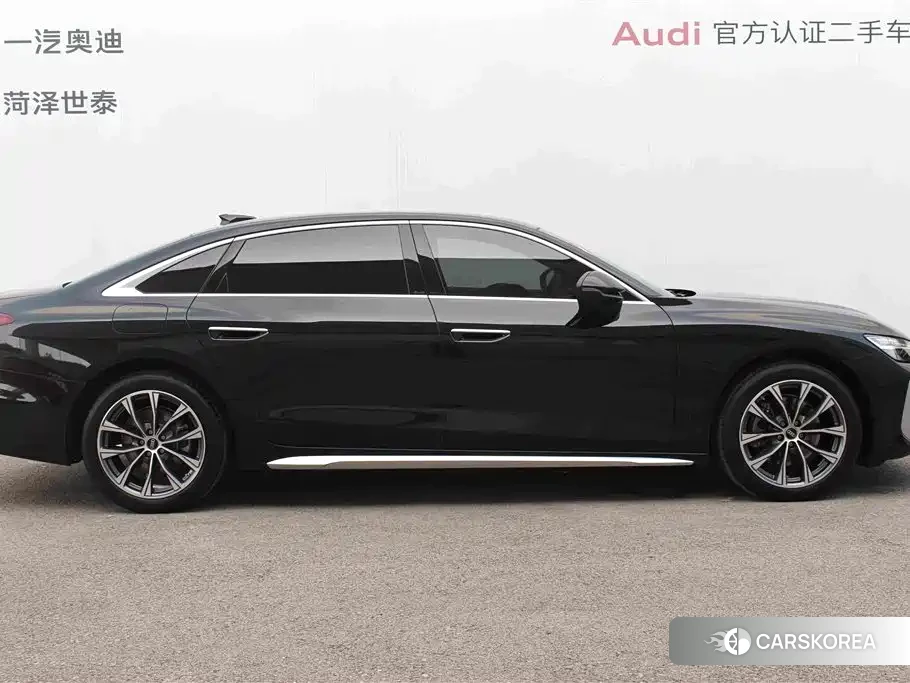 Audi A6L id 4601138 из Китая 17