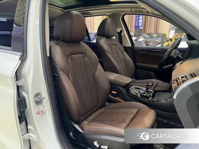 BMW X3 id 4394016 из Китая 18