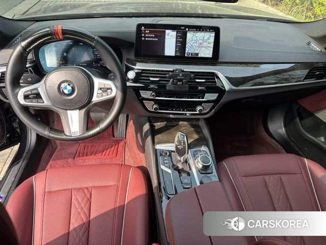 BMW 5 series 2022 Черный из Китая, фото 5