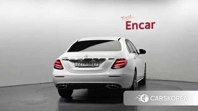 Mercedes-Benz E-Class W213 id 4693446 из Кореи 25