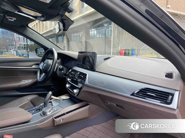 BMW 5 series id 4260244 из Китая 7