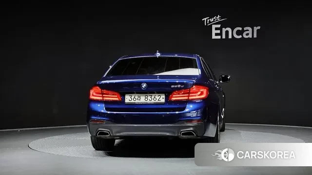 BMW 5 Series (G30) id 3319749 из Кореи 14