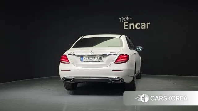 Mercedes-Benz E-Class W213 id 3509385 из Кореи 14