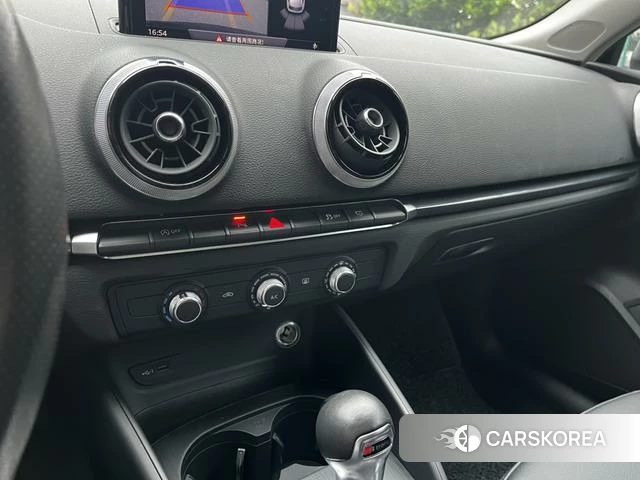 Audi A3 id 4205655 из Китая 14