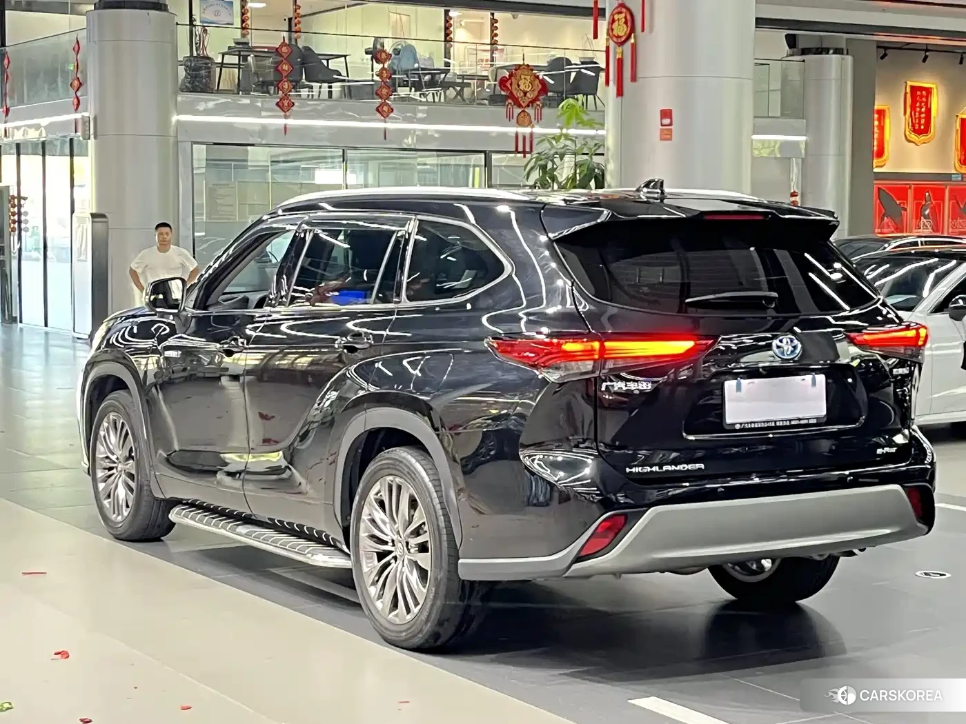 Toyota Highlander 2023 Черный из Китая, фото 4