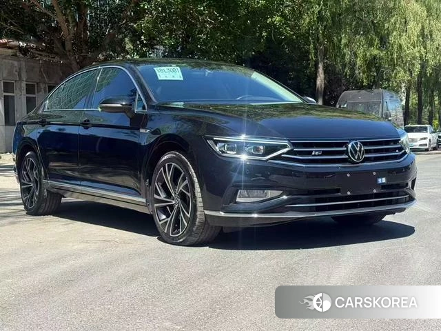 Volkswagen Magotan 2022 Черный из Китая, фото 4