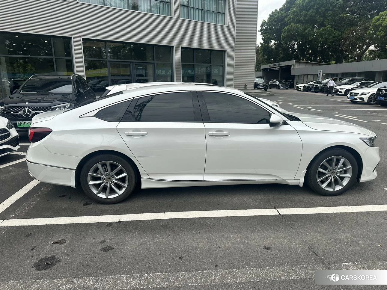 Honda Accord 2021 Белый из Китая, фото 4
