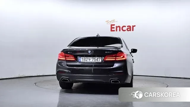 BMW 5 Series (G30) id 2961614 из Кореи 14