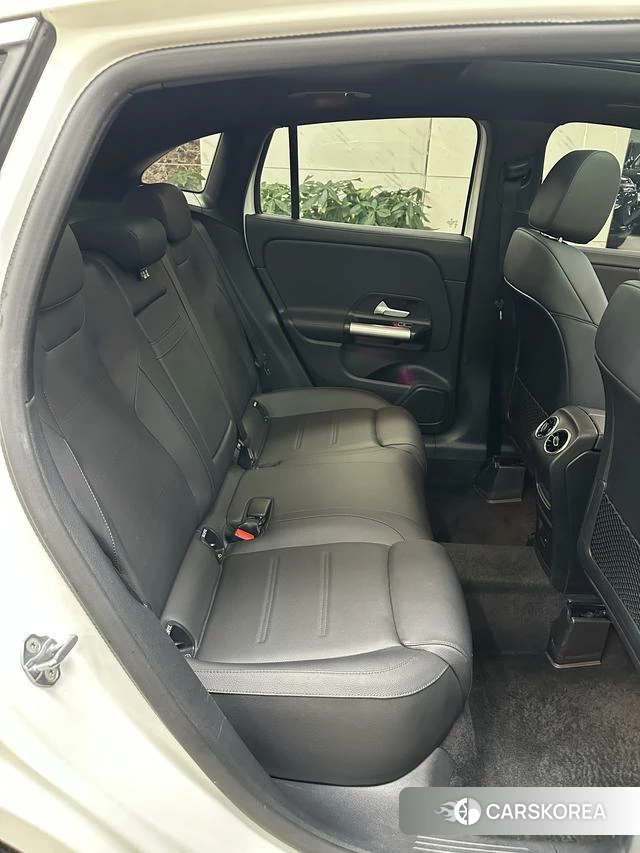 Mercedes-Benz GLA id 4271883 из Китая 18