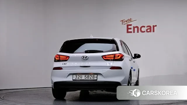 Hyundai i30 (PD) id 3474653 из Кореи 14