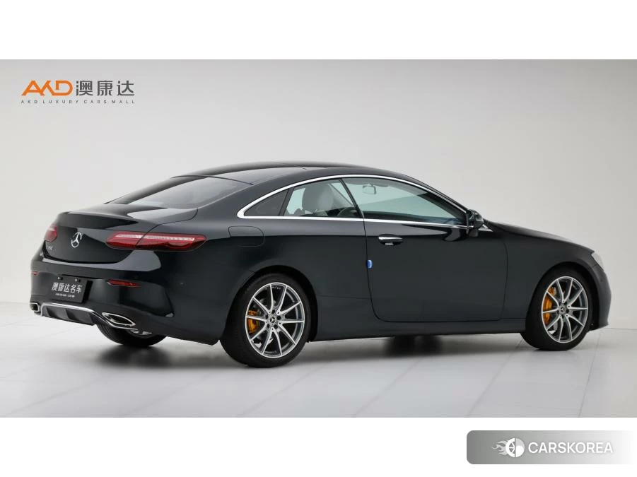 Mercedes-Benz E-class (imported) 2022 Зеленый из Китая, фото 4