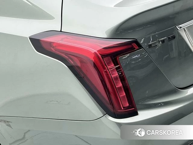 Cadillac CT5 id 4182461 из Китая 22