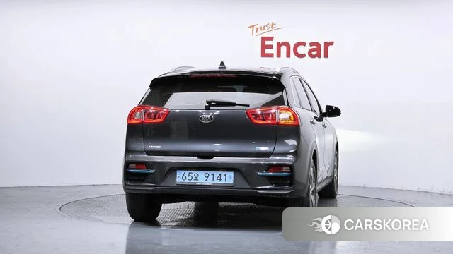Kia Niro EV id 4637606 из Кореи 14