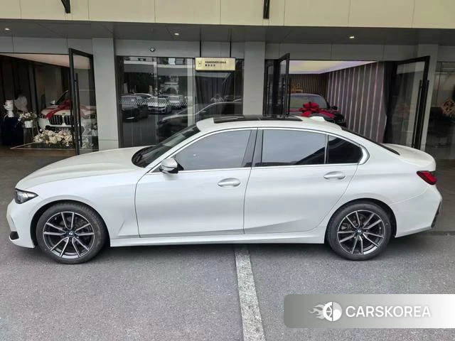 BMW 3 series id 4358882 из Китая 8