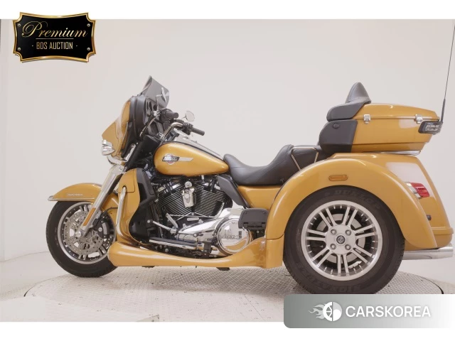 Harley-Davidson Electra Glide FLHTCUTG1870 2023 из Японии, фото 4