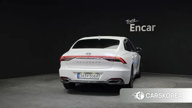 Hyundai The New Grandeur IG Hybrid id 3058923 из Кореи 14