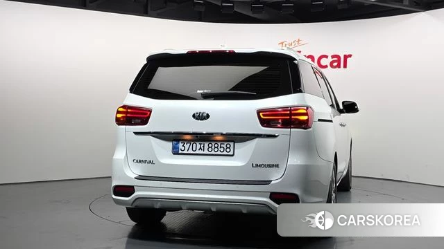 Kia The New Carnival id 4410991 из Кореи 14