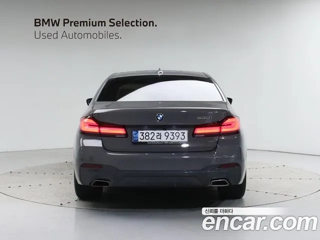 BMW 5 Series (G30) id 2945295 из Кореи 14