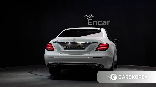 Mercedes-Benz E-Class W213 id 4586994 из Кореи 24