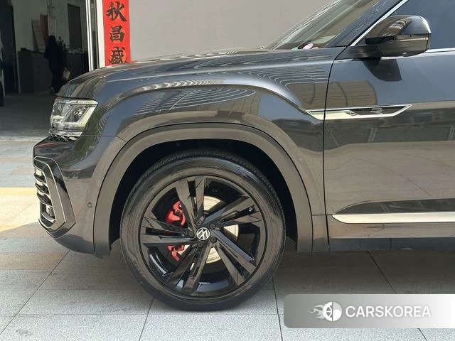 Volkswagen Tourang id 4261845 из Китая 19