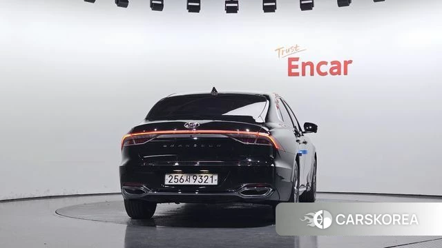 Hyundai The New Grandeur IG id 4754642 из Кореи 27
