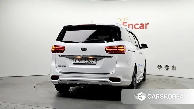 Kia The New Carnival id 4397637 из Кореи 14
