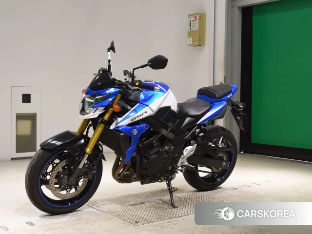 Проданный Suzuki GSR750 ABS 2015 из Японии, фото 3