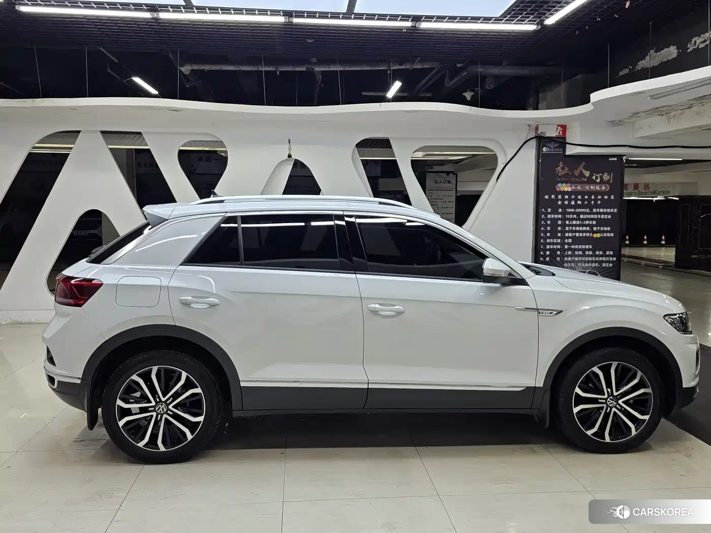 Volkswagen T-ROC exploring Songs id 4576275 из Китая 24