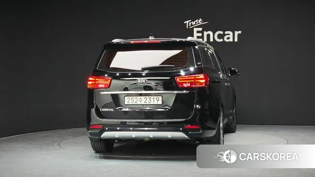 Kia The New Carnival id 4424672 из Кореи 25