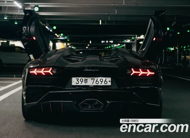 Lamborghini Aventador id 2702431 из Кореи 4