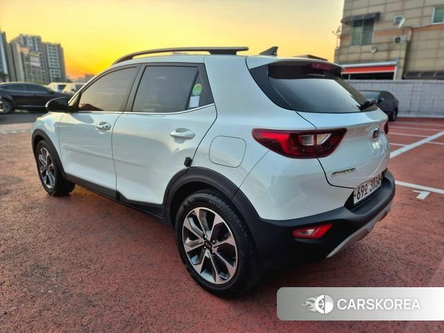 Kia Stonic 2018 Белый из Кореи, фото 6
