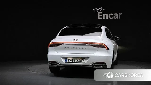 Hyundai The New Grandeur IG Hybrid id 3478821 из Кореи 14