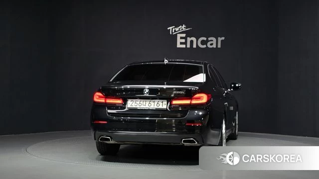 BMW 5 Series (G30) id 4683685 из Кореи 29