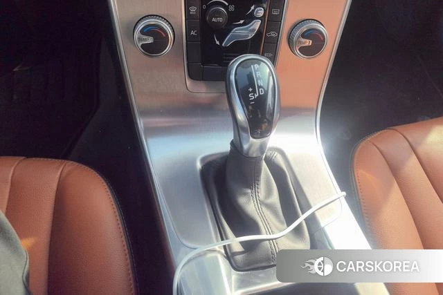 Volvo S60 id 4208821 из Китая 11