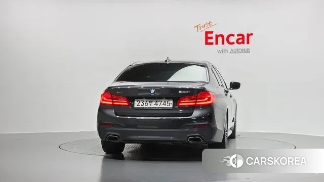 BMW 5 Series (G30) id 3407858 из Кореи 14