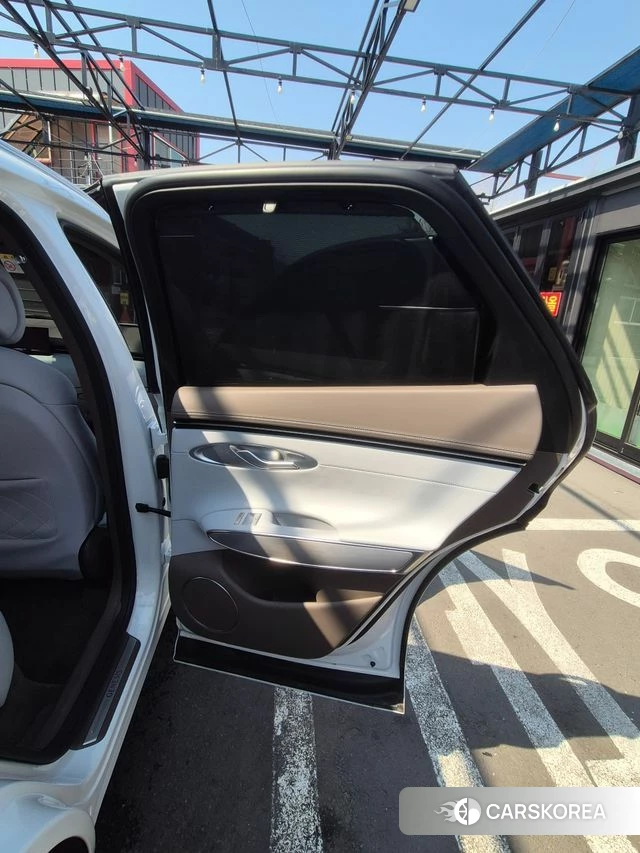 Genesis GV70 2025 Белый из Кореи, фото 6