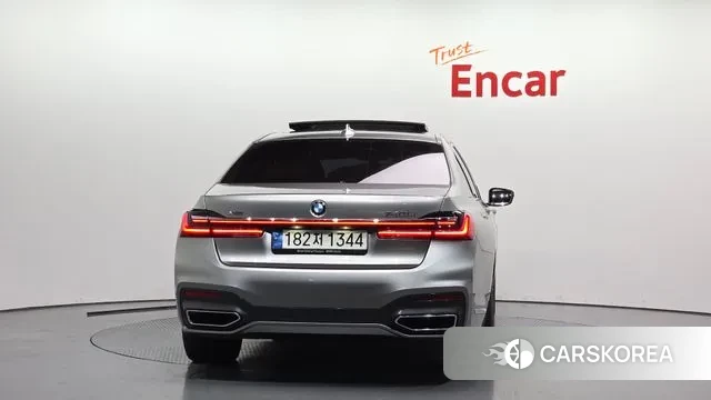 BMW 7 Series (G11) id 3390140 из Кореи 14