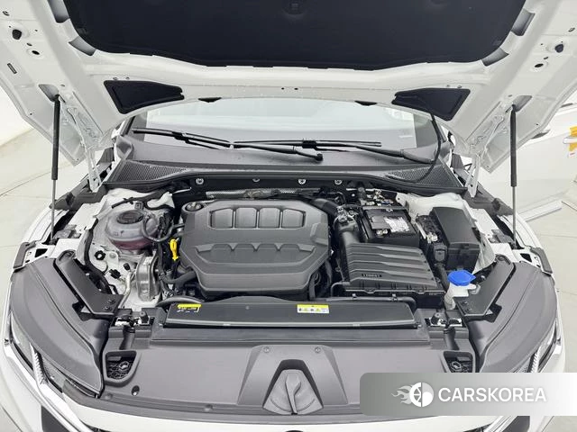 Volkswagen CC id 3920825 из Китая 22