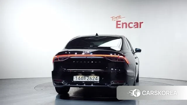 Hyundai The New Grandeur IG id 3772144 из Кореи 14