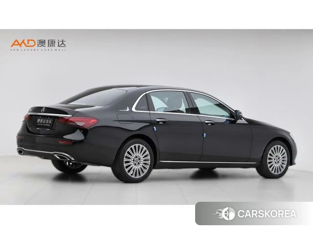 Mercedes-Benz E-class 2023 Черный из Китая, фото 4