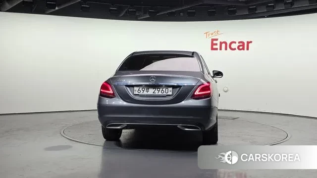 Mercedes-Benz C-Class W205 id 3748351 из Кореи 14