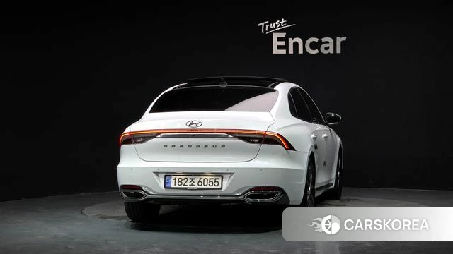 Hyundai The New Grandeur IG id 4433379 из Кореи 29