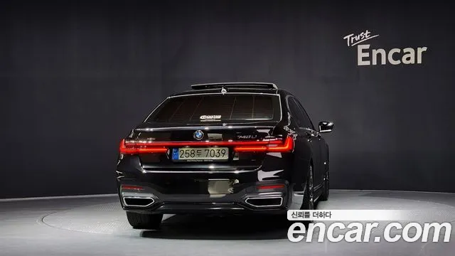 BMW 7 Series (G11) id 2853855 из Кореи 14