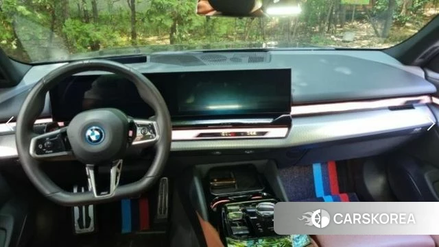 BMW i5 (G60) 2024 Черный из Кореи, фото 6