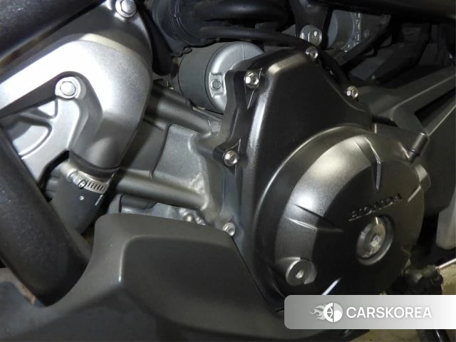 Engine photo