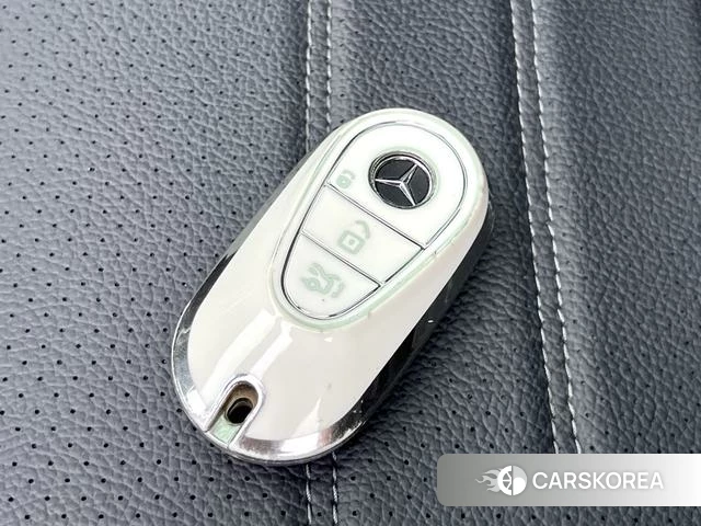 Mercedes-Benz C-class PHEV id 4277490 из Китая 14