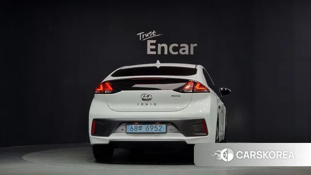 Hyundai The New Ionic Electric id 3197581 из Кореи 14