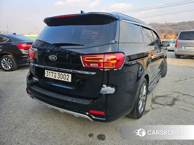 Kia The New Carnival id 3619515 из Кореи 14