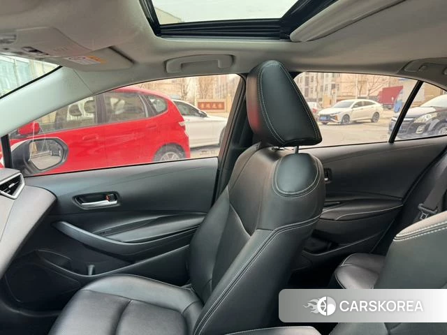 Toyota Corolla id 4235888 из Китая 9